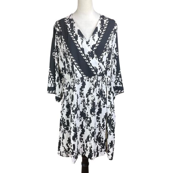 Cabi X-Factor Faux Wrap Black White Pattern 3/4 Sleeve Mini Dress Pockets - Picture 1 of 13